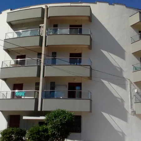 Global Immo 3170 Hort De Mar E Appartement *